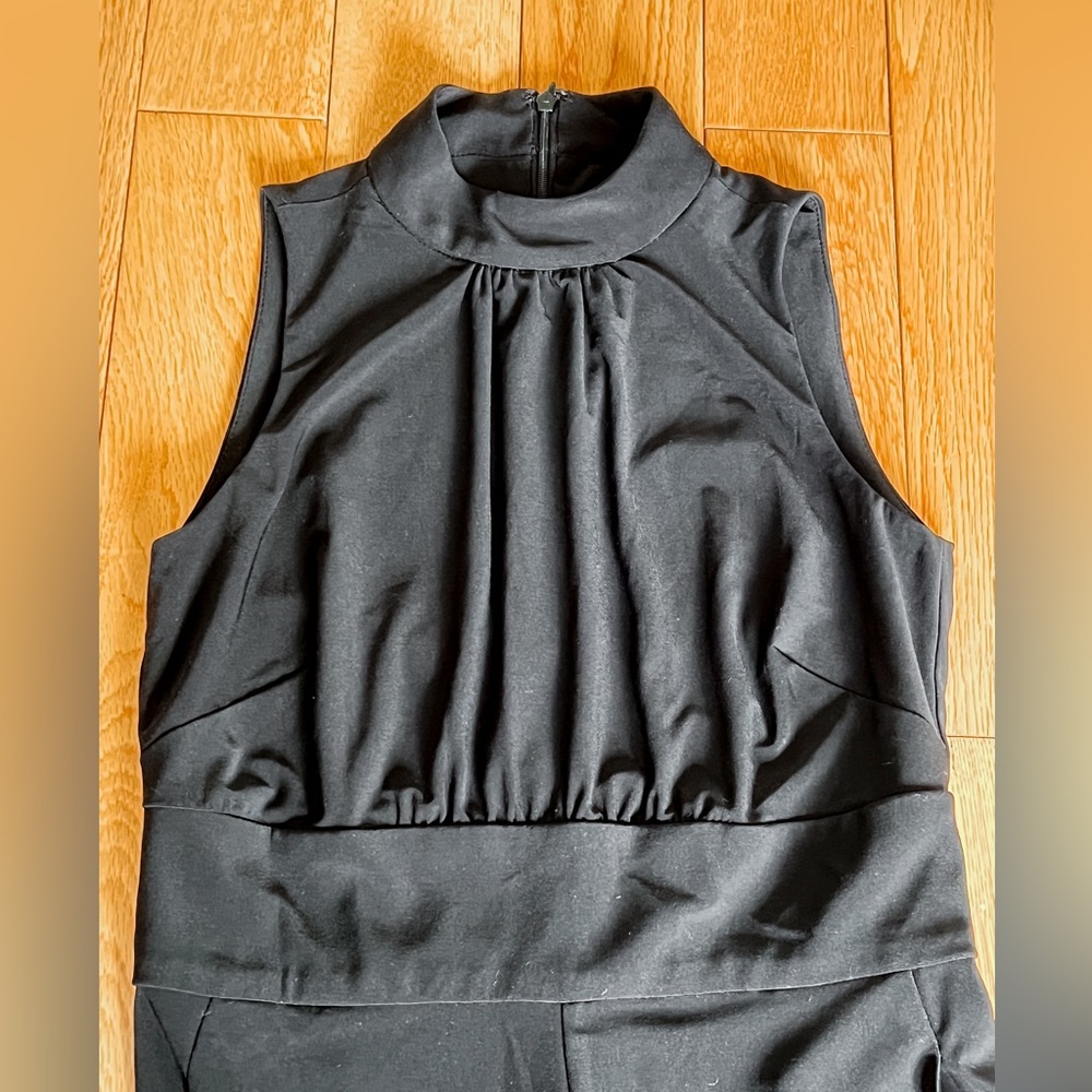 Lauren Ralph Lauren mock neck wide leg jumpsuit, pleated front top, size 0